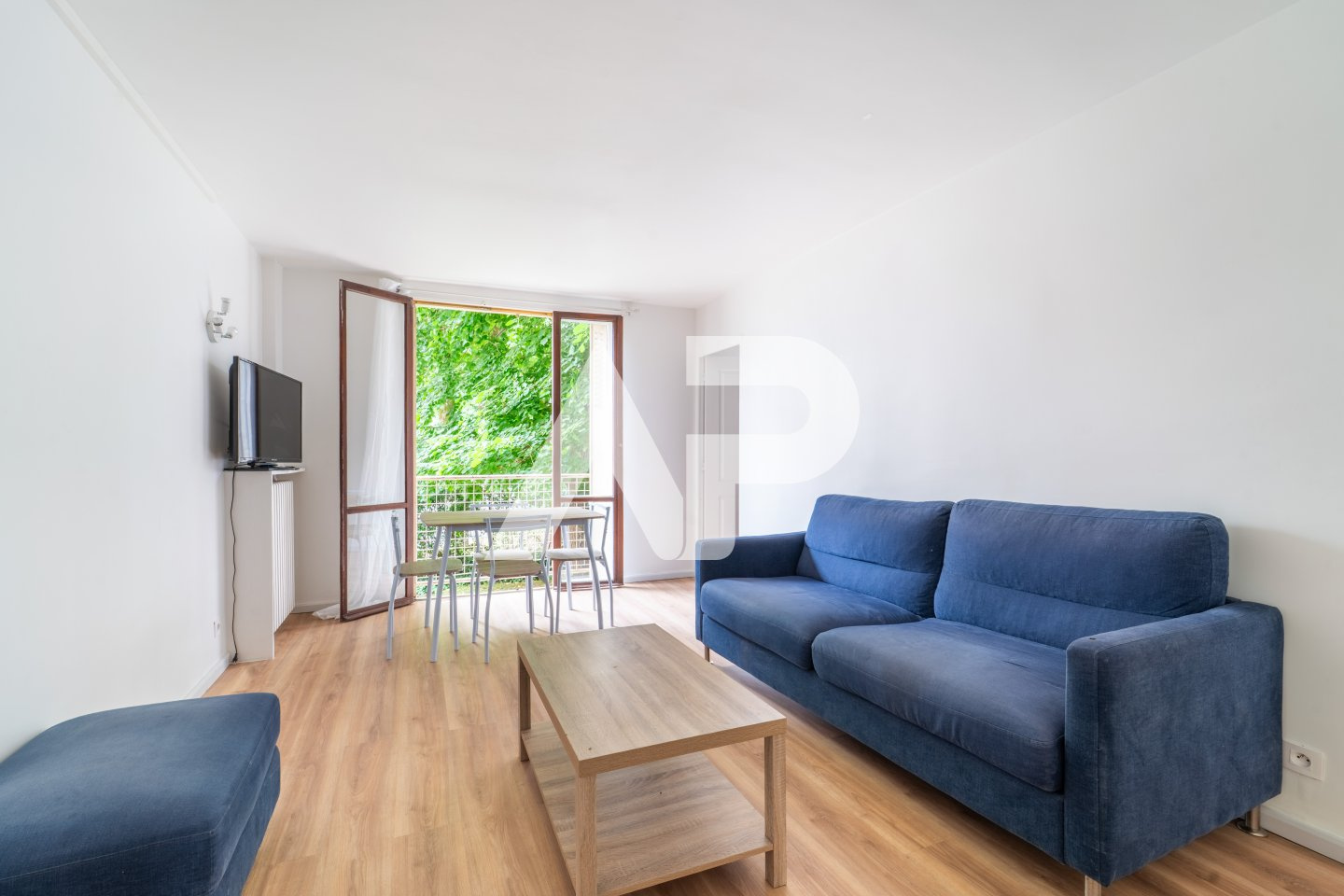  LOUER   Appartement 3 chambres refait  neuf   Centre-vill