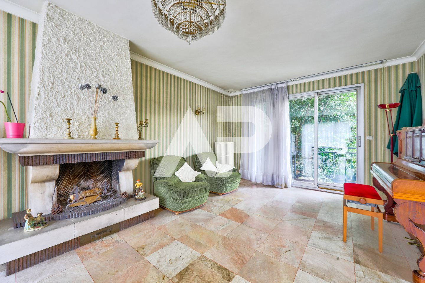 Maison familiale 3  4 chambres   Secteur Percy Schneider 2/12