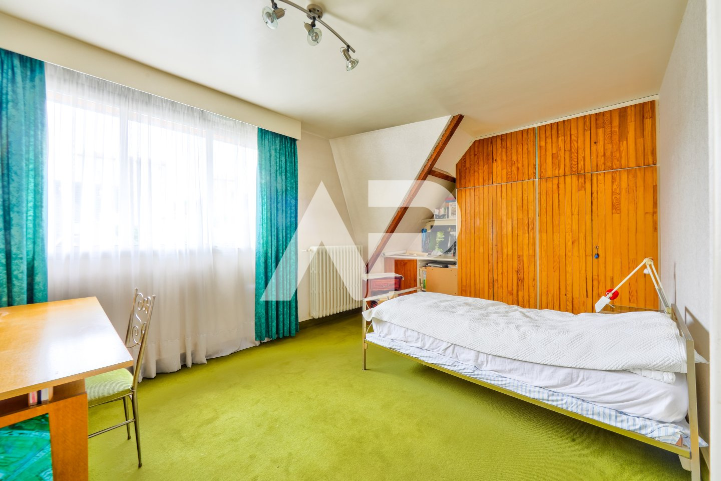 Maison familiale 3  4 chambres   Secteur Percy Schneider 11/12