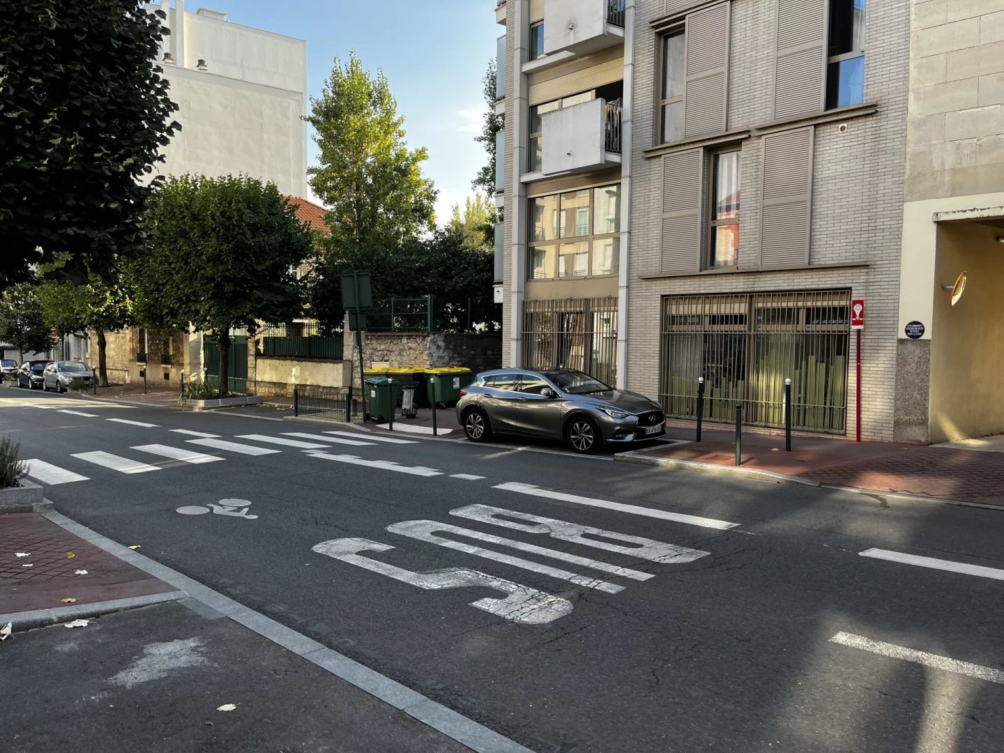 Box  Clamart Gare 20m3 - Avenue Jean Jaurs